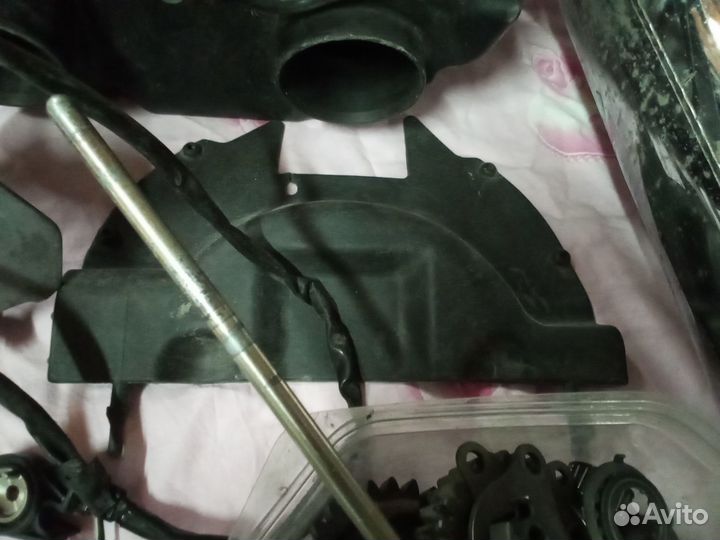 Продаю запчасти на Honda Cb1300 и x4