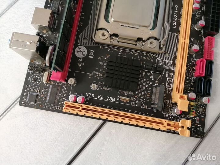 Комплект Xeon E5-2650 v2 + Machinist X79 + 16gb