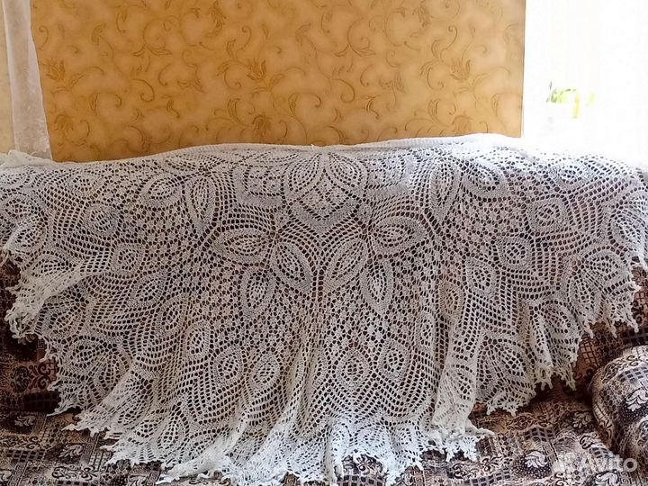 Шаль ручной работы