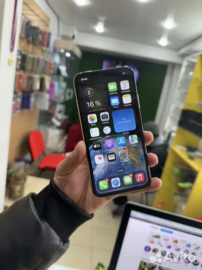 iPhone Xs, 256 ГБ
