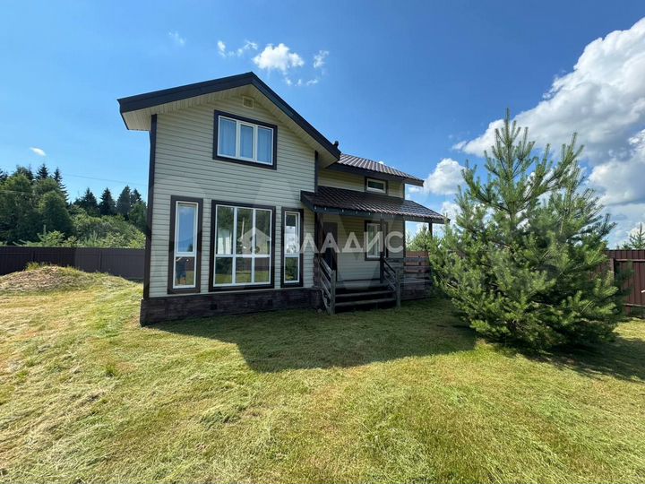 Дом 99,4 м² на участке 9 сот.