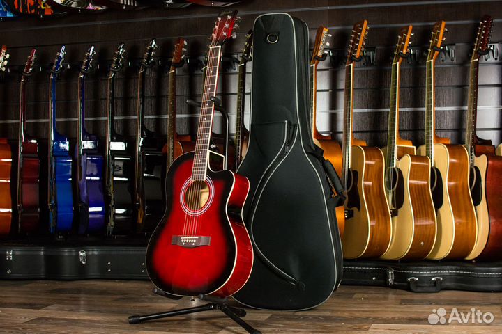 Акустическая гитара Prado + Аксессуар