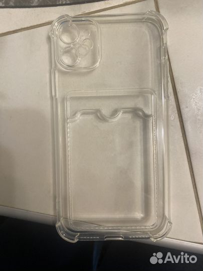 Чехол на iPhone 11 с отделением под карту