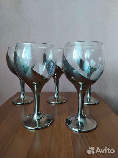 Бокалы, фужеры