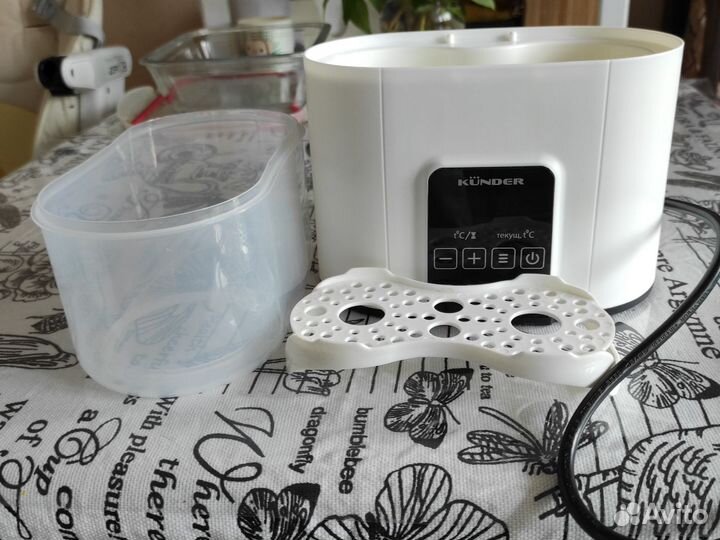 Подогреватель/стерилизатор бутылочек