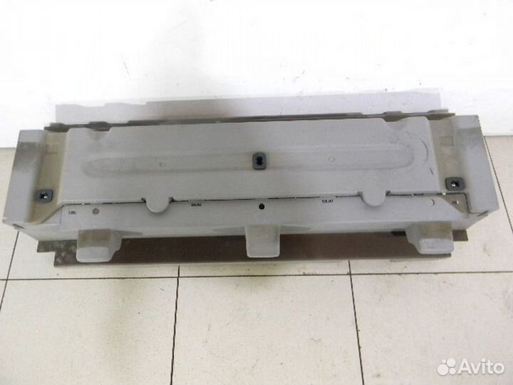 Пол багажного отделения