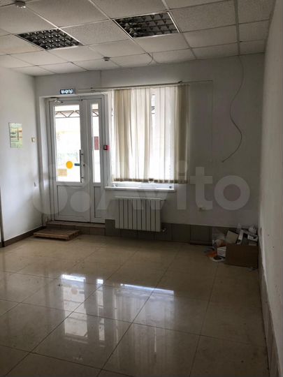 Сдам торговое помещение, 100 м²