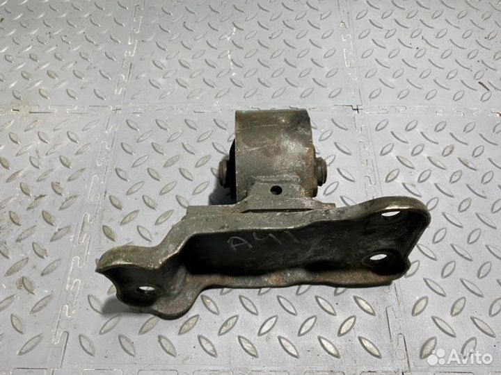 Подушка двигателя (МКПП) передняя левая Mitsubishi