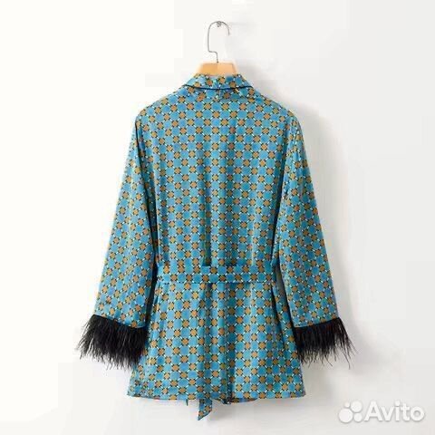 Костюм в пижамном стиле