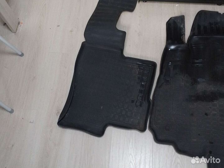 Коврики в салон, комплект на Chevrolet Aveo t300