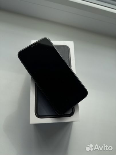 iPhone Xr, 64 ГБ