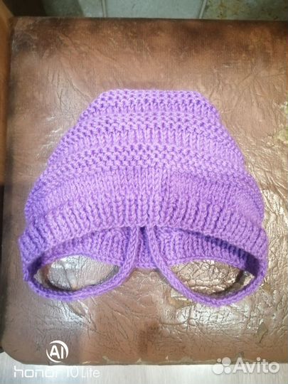 Продам вязаную шапочку 0-3 мес, новая