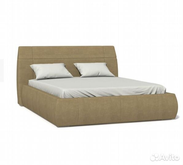 Кровать и прикроватные тумбочки