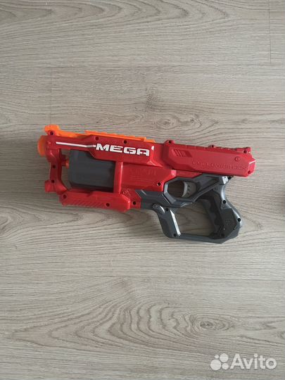 Бластер нерф