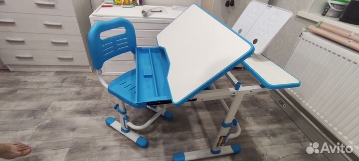 Растущая парта и стул