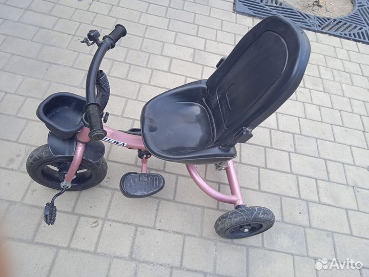Велосипед трёх колёсный коляска