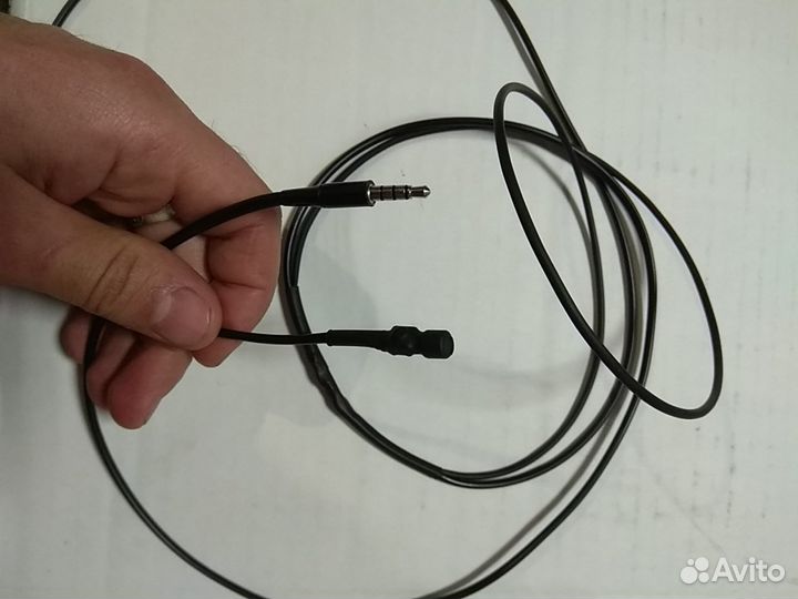 Микронаушник капсульный