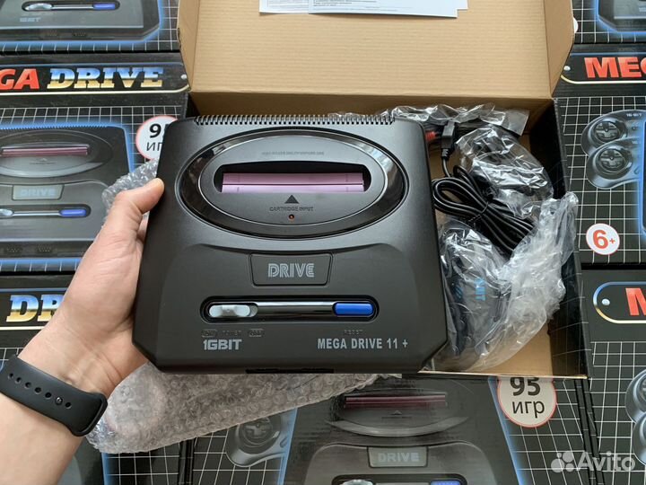 Sega Mega Drive 2 + 95 игр