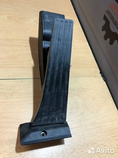 Педаль газа BMW e60