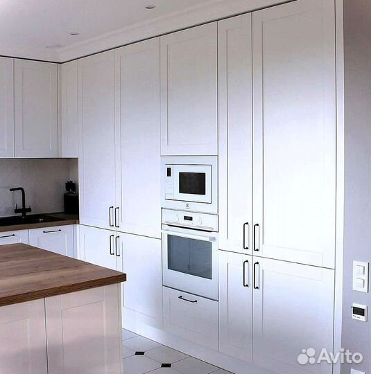 Кухонный гарнитур угловой