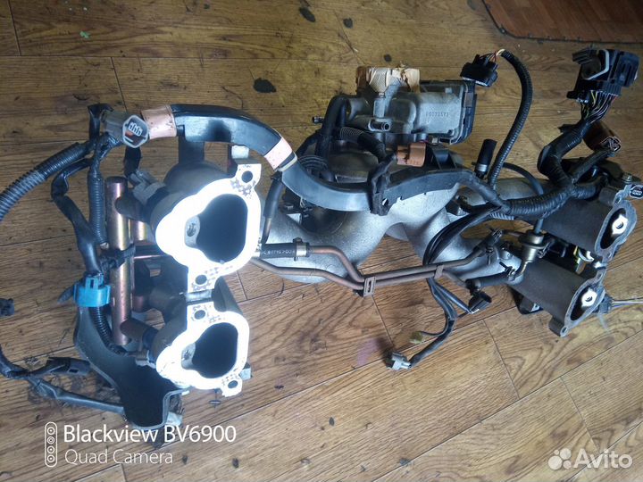 Колектор впускной Субару Форестер SH5 2008г