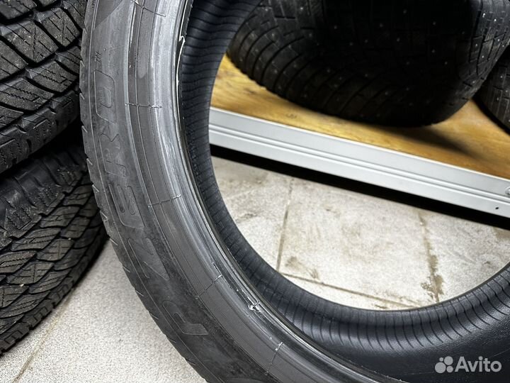 Pirelli P Zero 285/35 R22 и 315/30 R22