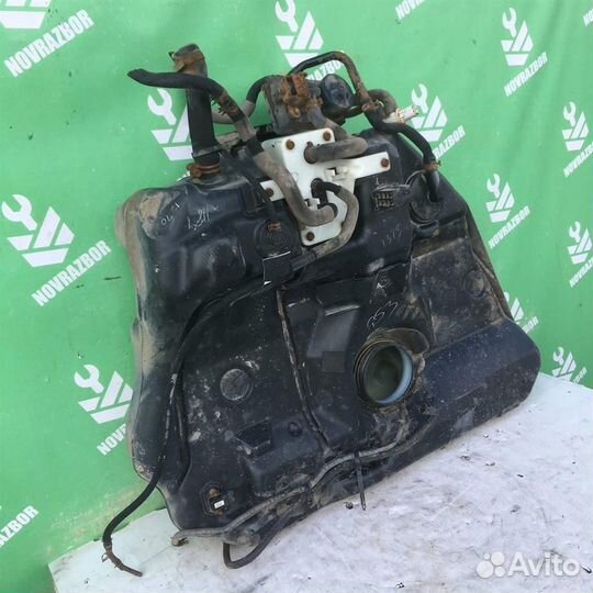 Бак топливный Митсубиси Галант 8