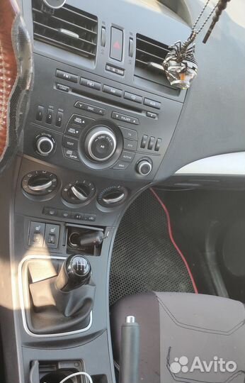 Mazda 3 1.6 МТ, 2012, 82 000 км