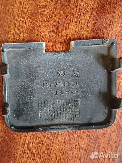 3С9 807 441 заглушка крюка wv Passat