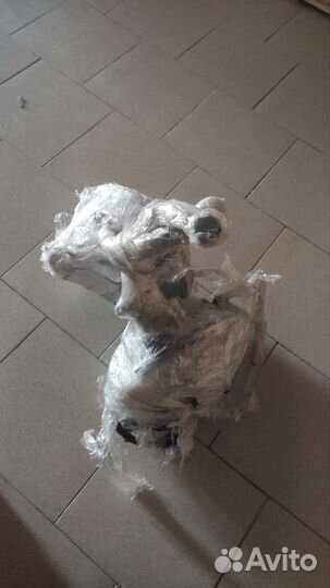 Правый левый кулак мазда миления в сборе