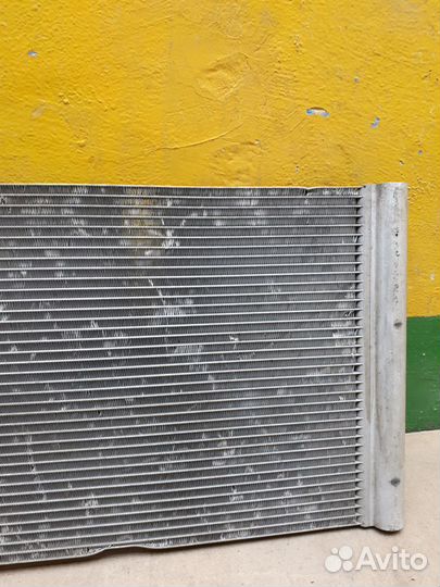 Радиатор кондиционера Renault Fluence