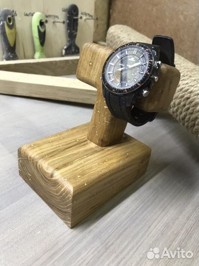 Подставка для часов