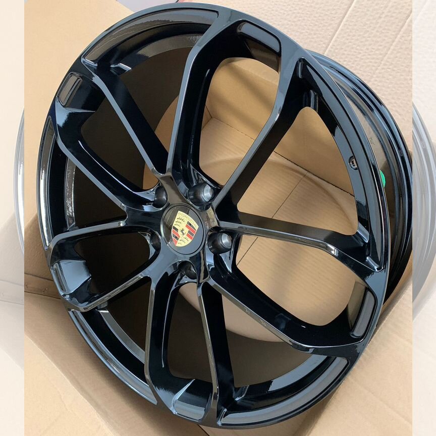 Литые диски Porsche 9.5×R21 5×130