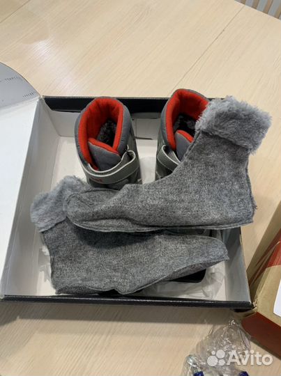 Лыжные ботинки