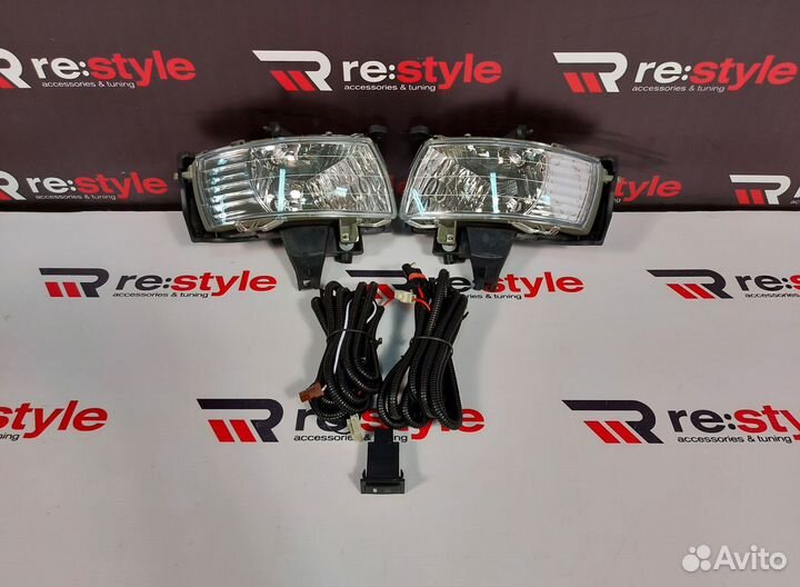 Комплект туманок Toyota Corolla Fielder 121 O1200