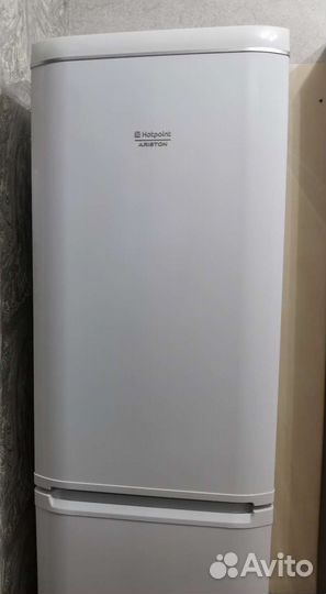 Холодильник бу Hotpoint Ariston
