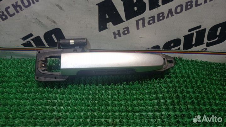 Ручка двери внешняя передняя правая Toyota Ipsum