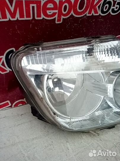 Фара передняя правая Renault Duster