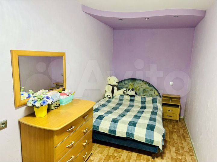 3-к. квартира, 54 м², 1/4 эт.