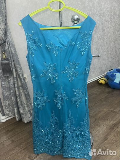 Вечернее платье