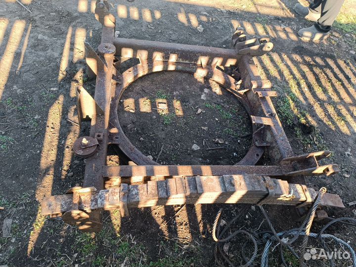 Поворотный на 2 птс 4 тракторный