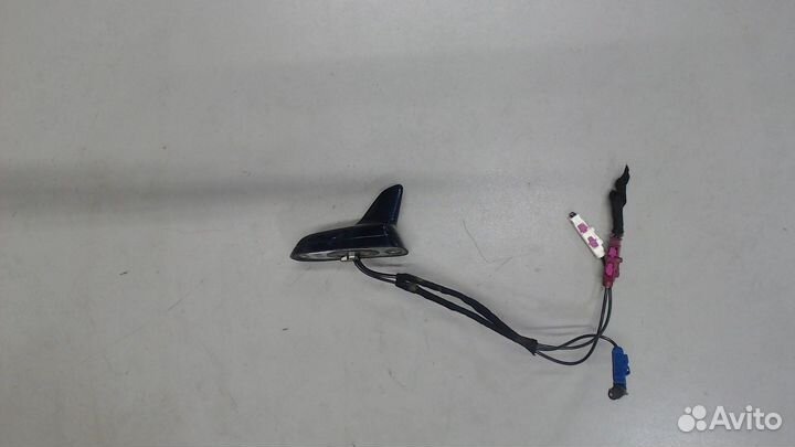 Антенна Audi A8 (D3), 2008