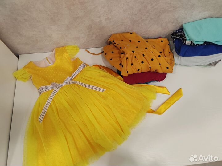 Пакет одежды на девочку 98 104