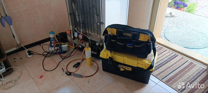 Ремонт холодильников