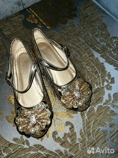 Туфли для девочки