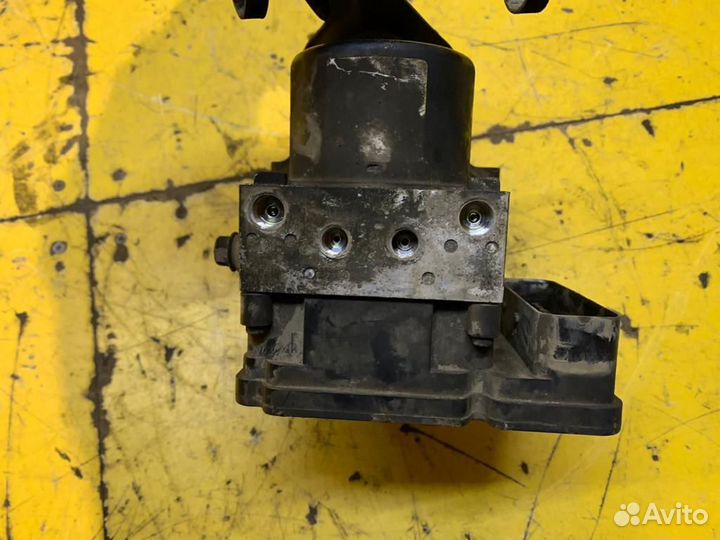 Блок ABS (насос) Suzuki Grand Vitara 2005-2015