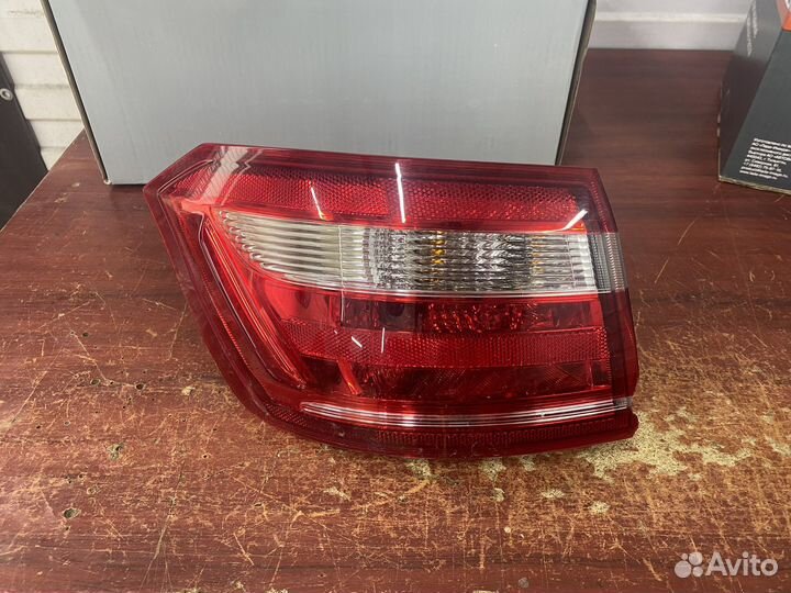 Коплект левых задних фар LADA vesta