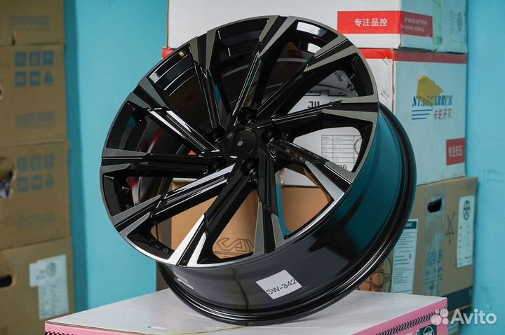 Литые диски Sakura D9552 R19 5x114.3 *SW-342