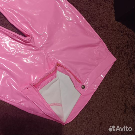 Лакированные брюки