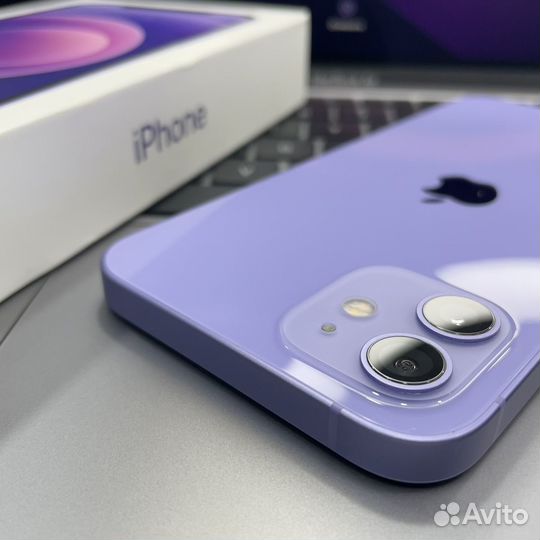 iPhone 12, 64 ГБ
